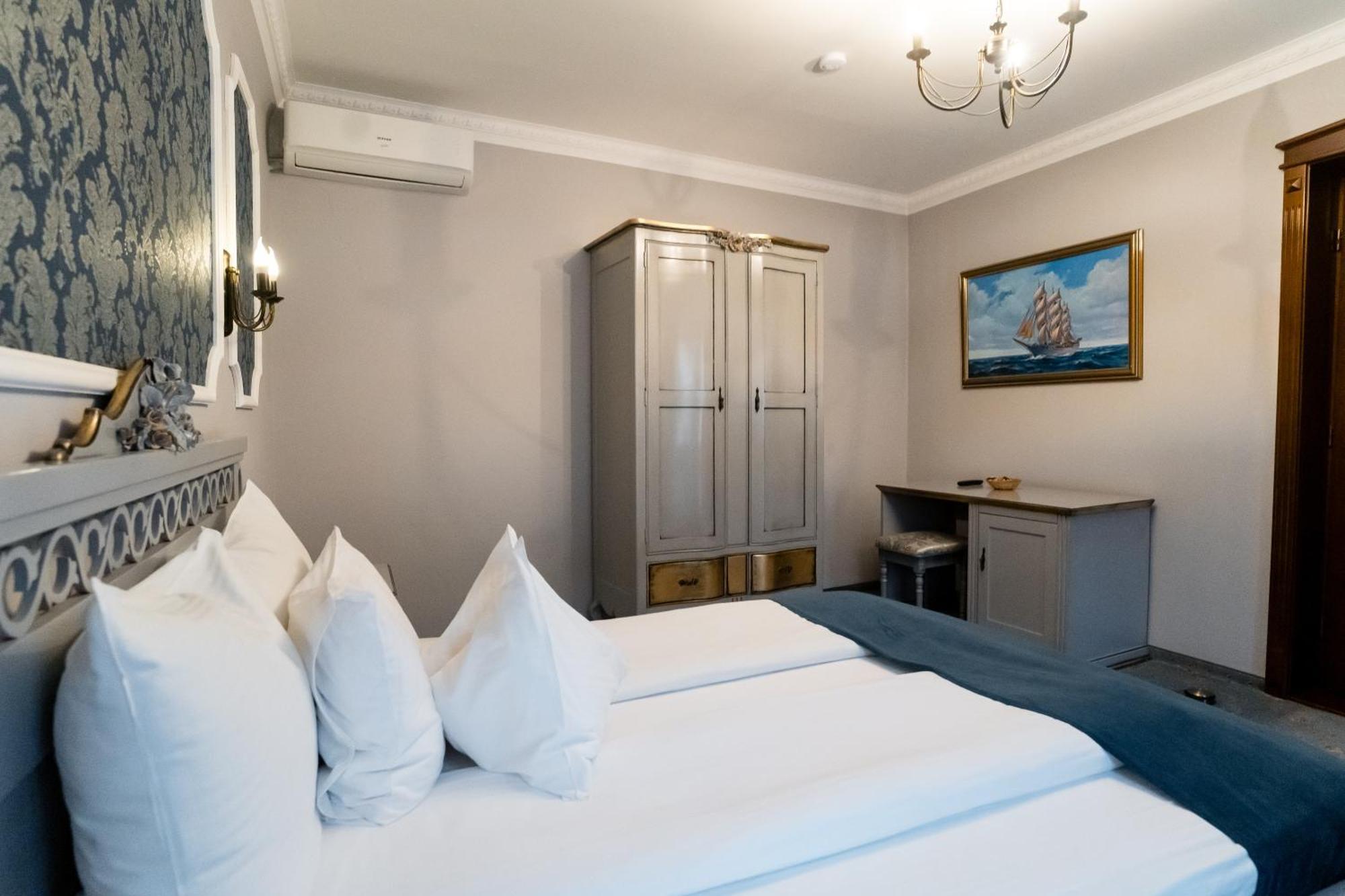 Rosen Villa Сибиу Екстериор снимка