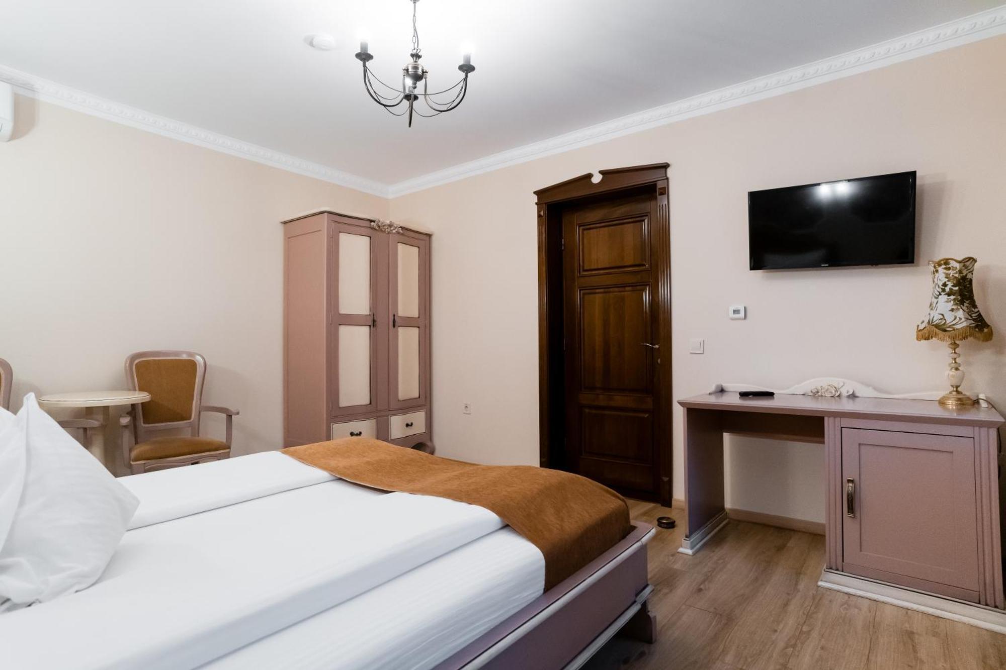 Rosen Villa Сибиу Екстериор снимка
