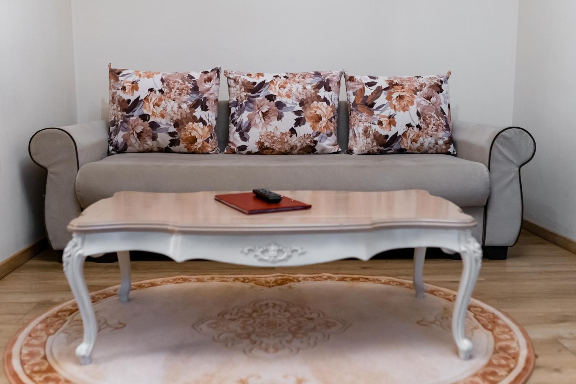 Rosen Villa Сибиу Екстериор снимка
