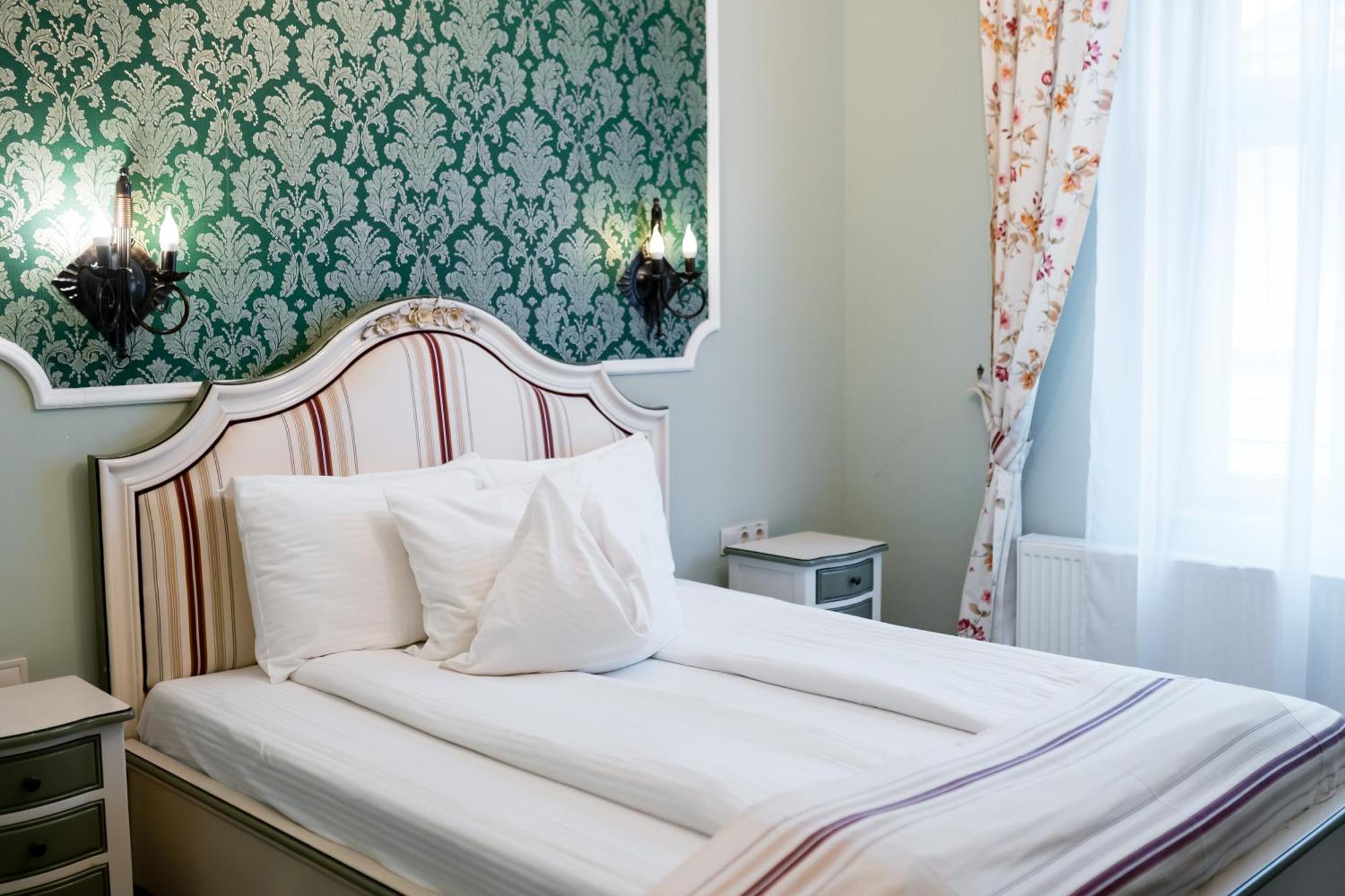 Rosen Villa Сибиу Екстериор снимка